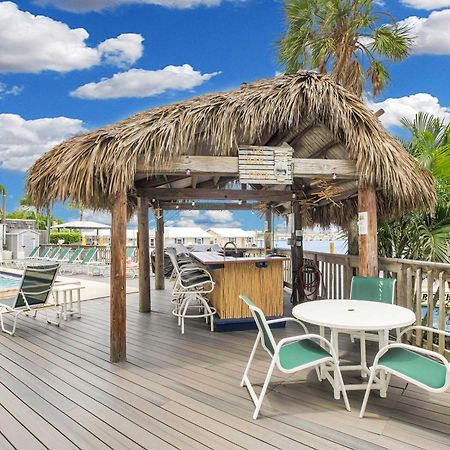 Eleuthera - 2X2 Fully Updated Old Town Waterfront Corner Condo 基韋斯特 外观 照片